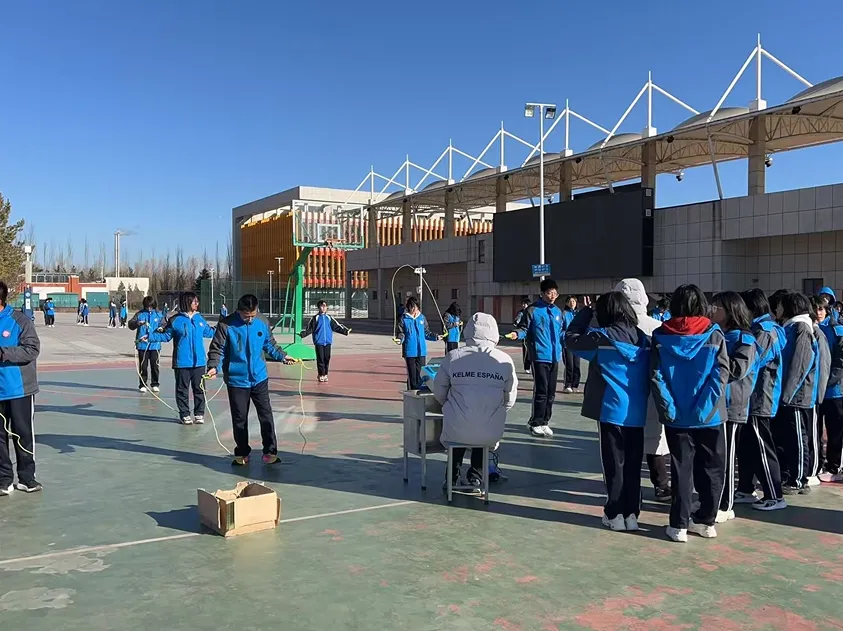 专业体测设备入校,助力体育中考冲刺